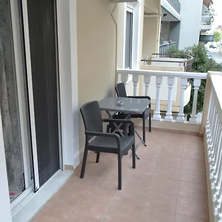 μοντέρνο δυάρι στο κέντρο της λάρισας *