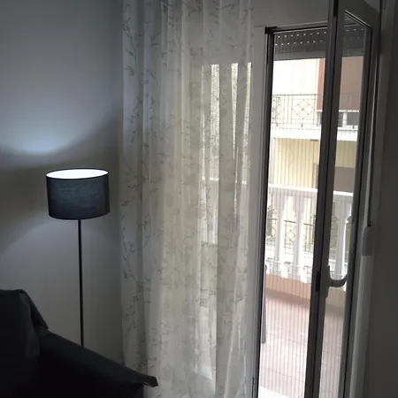 μοντέρνο δυάρι στο κέντρο της λάρισας *